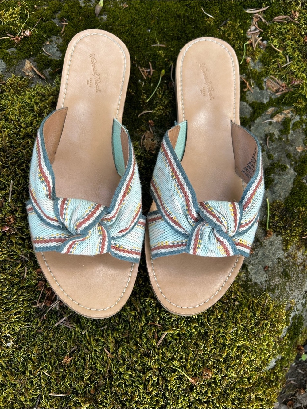 Universal Threads Woven Knot Slide Sandals - Size 9.5 - Picture 2 of 4